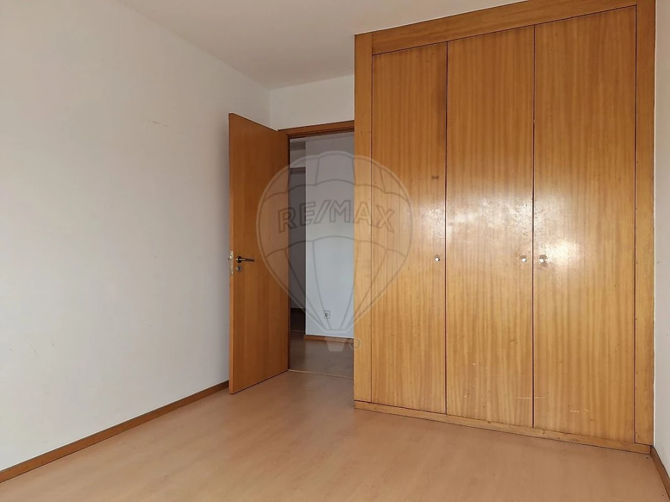 Apartamento T3 para Venda em Moreira Foto 20