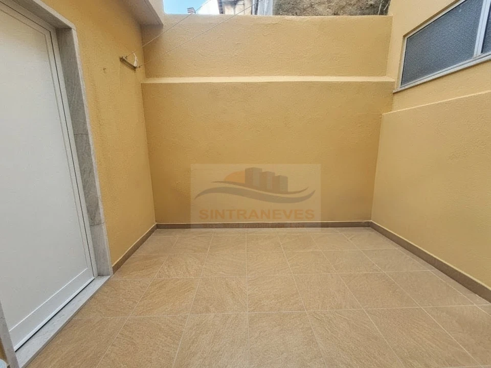 Apartamento T3 para Venda em Falagueira-Venda Nova Foto 2