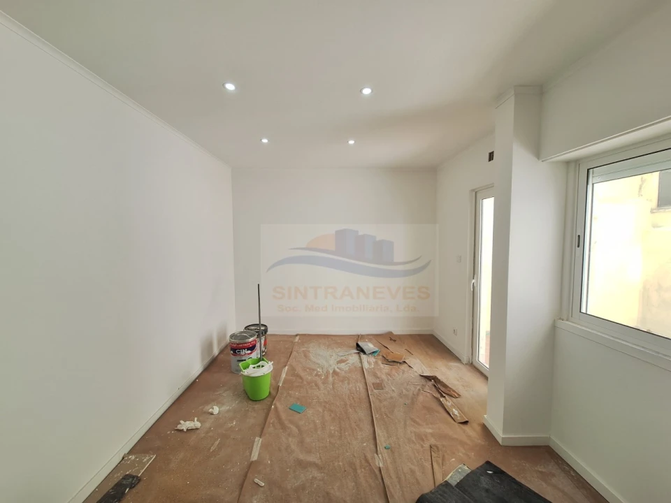 Apartamento T3 para Venda em Falagueira-Venda Nova Foto 2