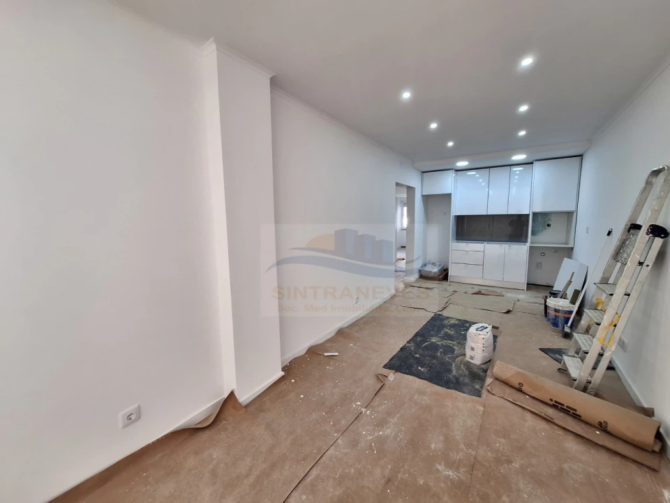 Apartamento T3 para Venda em Falagueira-Venda Nova Foto 6