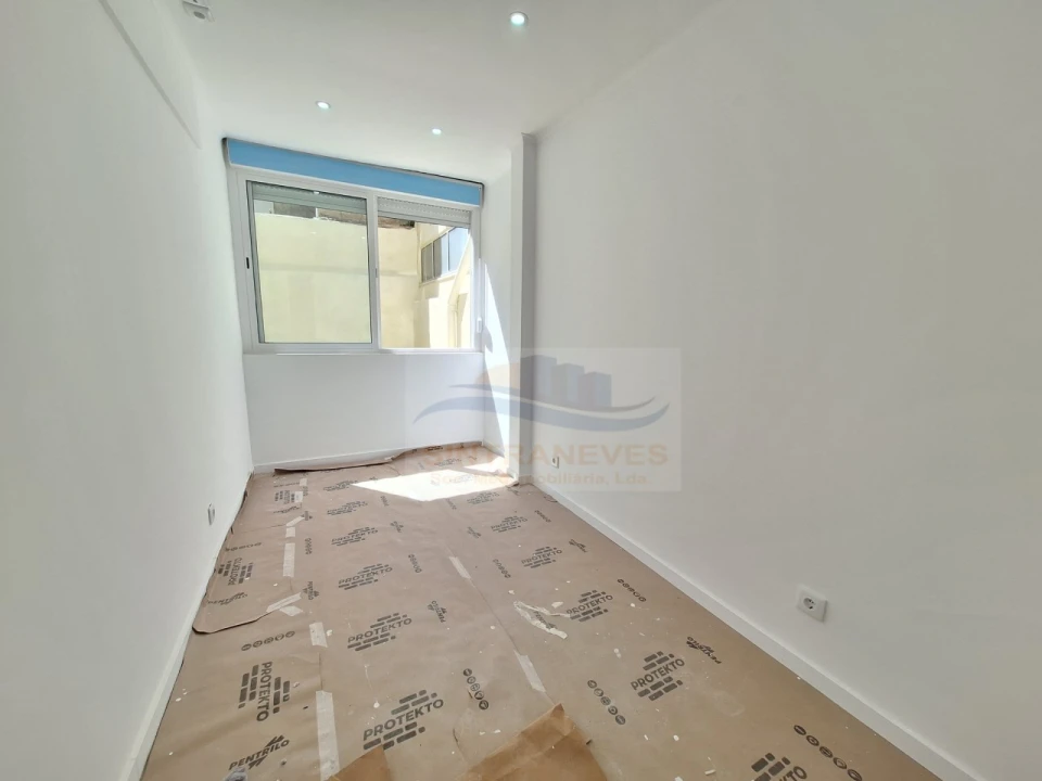 Apartamento T3 para Venda em Falagueira-Venda Nova Foto 11