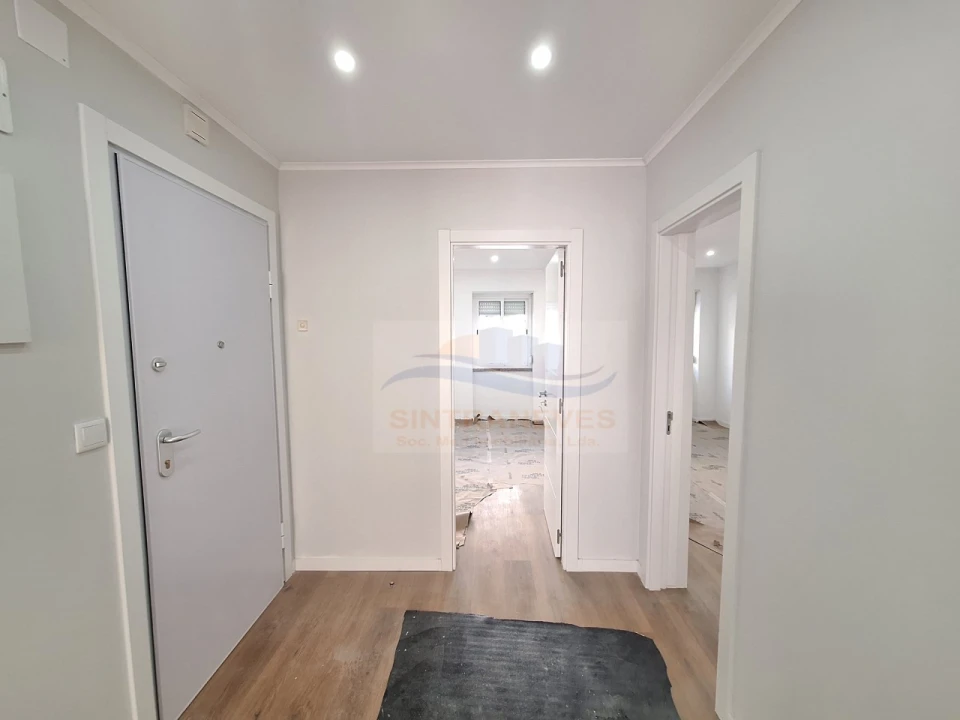 Apartamento T3 para Venda em Falagueira-Venda Nova Foto 12