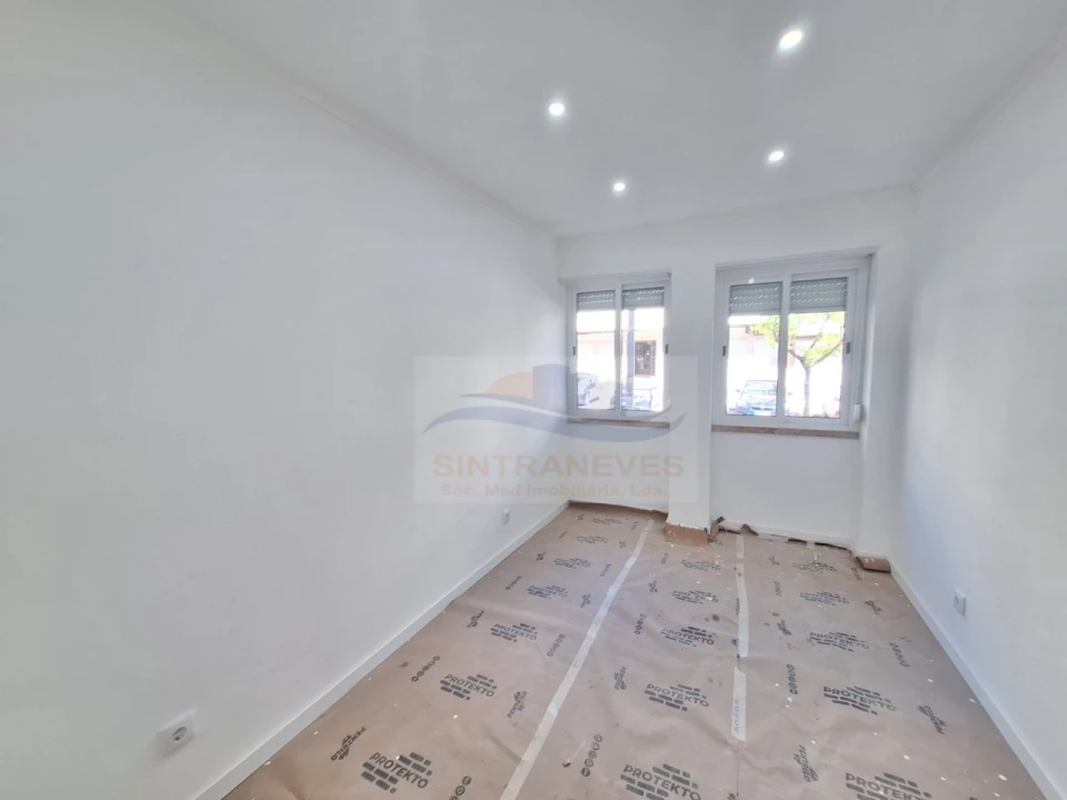 Apartamento T3 para Venda em Falagueira-Venda Nova Foto 13