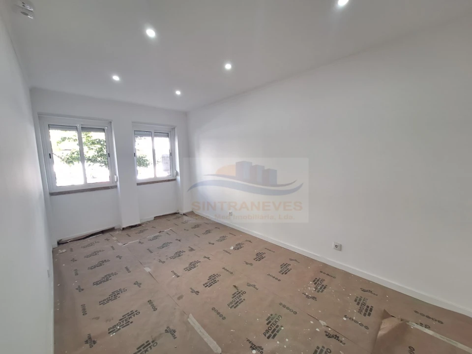 Apartamento T3 para Venda em Falagueira-Venda Nova Foto 14