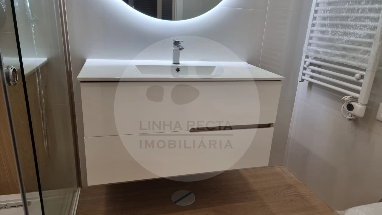 Moradia T4 para Venda em Azeitão (São Lourenço e São Simão) Foto 16