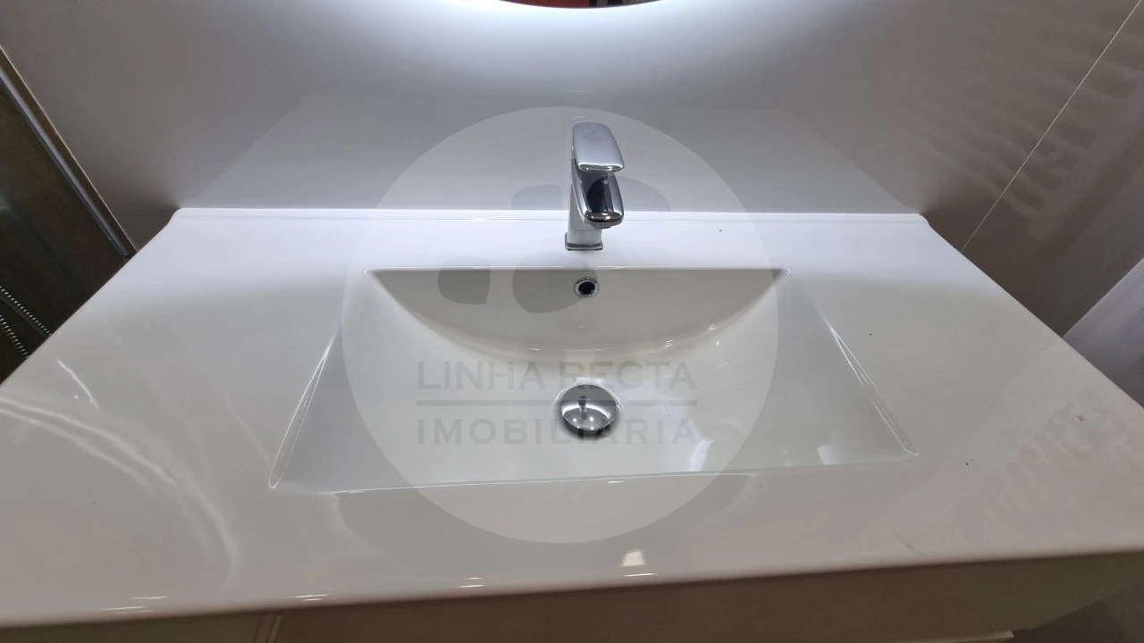Moradia T4 para Venda em Azeitão (São Lourenço e São Simão) Foto 17