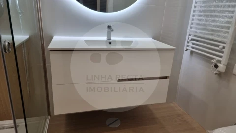 Moradia T4 para Venda em Azeitão (São Lourenço e São Simão)