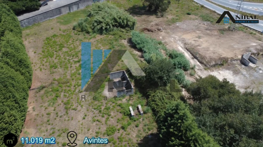 Terreno para Venda em Avintes Foto 2