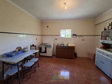 Moradia T3 para Venda em Sampriz