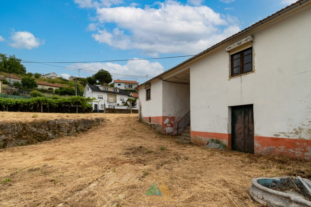Moradia T2 para Venda em Paredes de Coura e Resende Foto 3