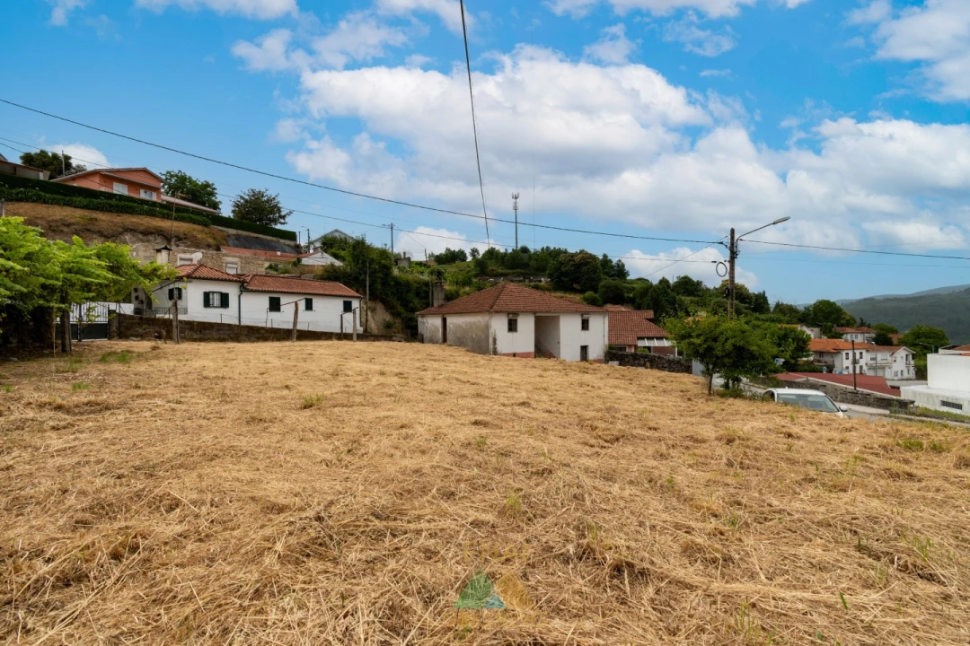 Moradia T2 para Venda em Paredes de Coura e Resende Foto 7