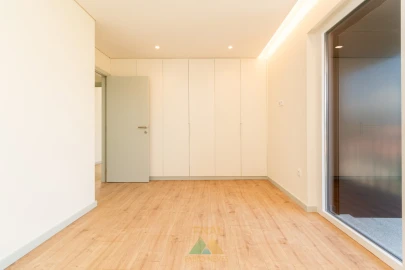 Apartamento T1 para Venda em Salvador, Vila Fonche e Parada