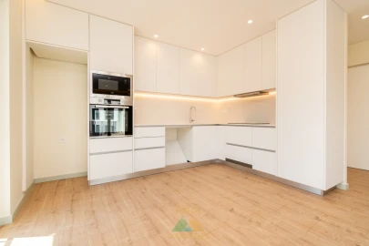 Apartamento T3 para Venda em Salvador, Vila Fonche e Parada