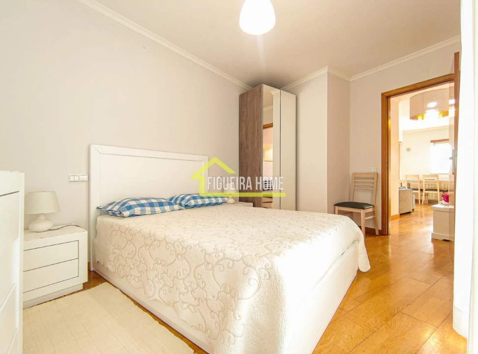 Apartamento T2 para Venda em Buarcos Foto 17