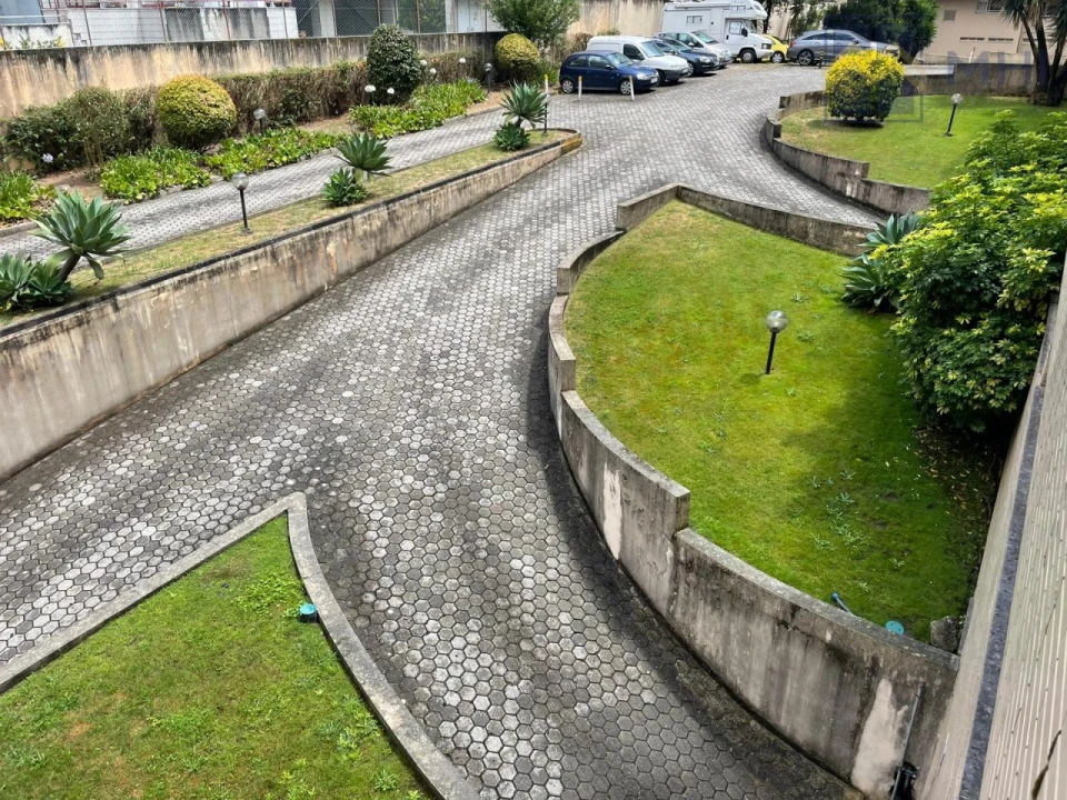 Apartamento T3 para Venda em Mafamude e Vilar do Paraíso Foto 31
