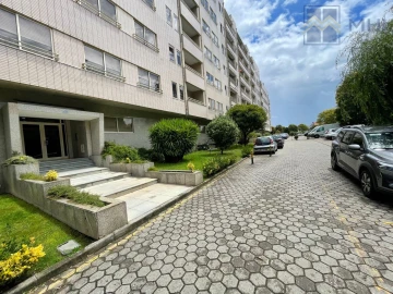 Apartamento T3 para Venda em Mafamude e Vilar do Paraíso