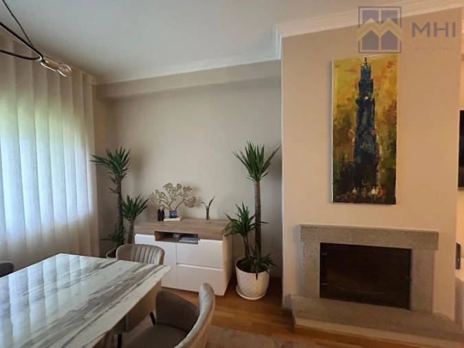 Apartamento T3 para Venda em Mafamude e Vilar do Paraíso Foto 4