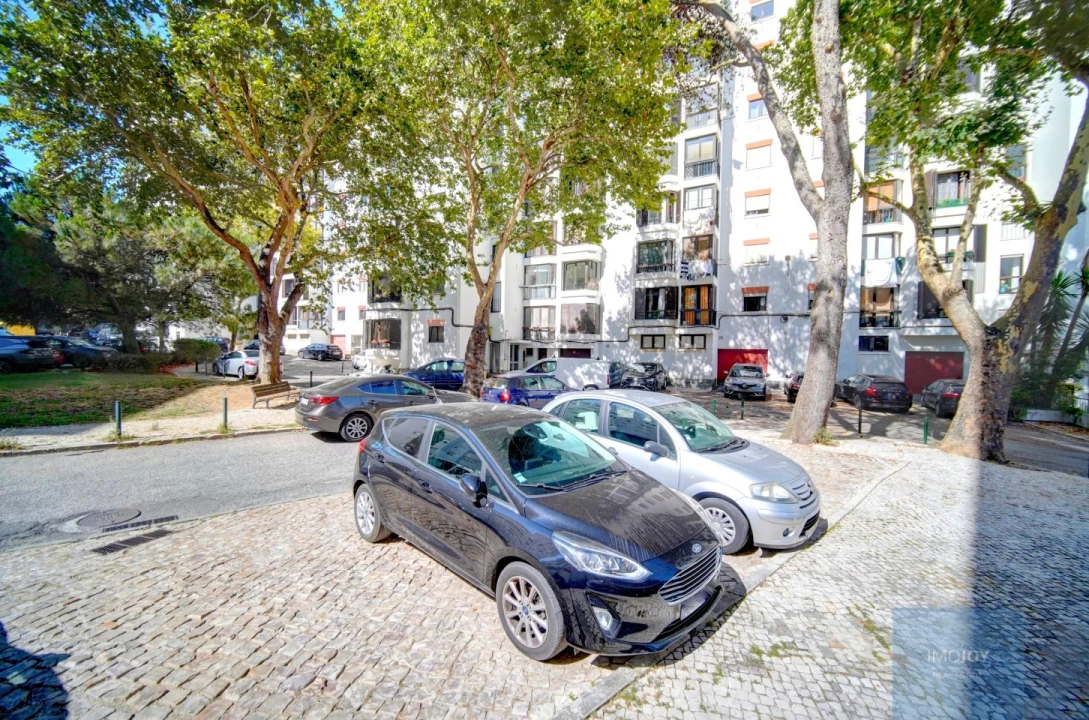 Apartamento T2 para Venda em Cascais e Estoril Foto 45