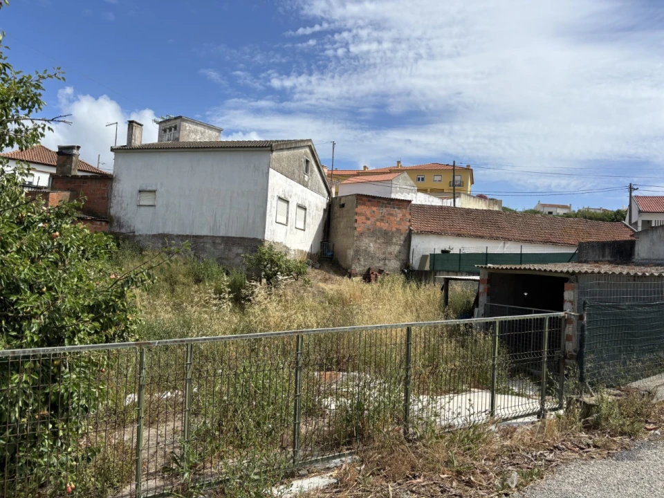 Terreno para Venda em Lourinhã e Atalaia Foto 8