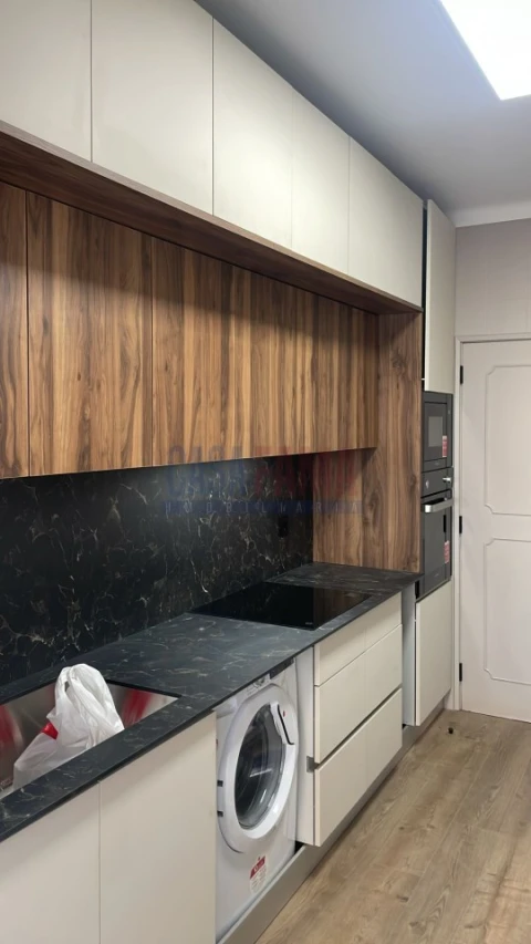 Apartamento T3 para Venda em Portimão