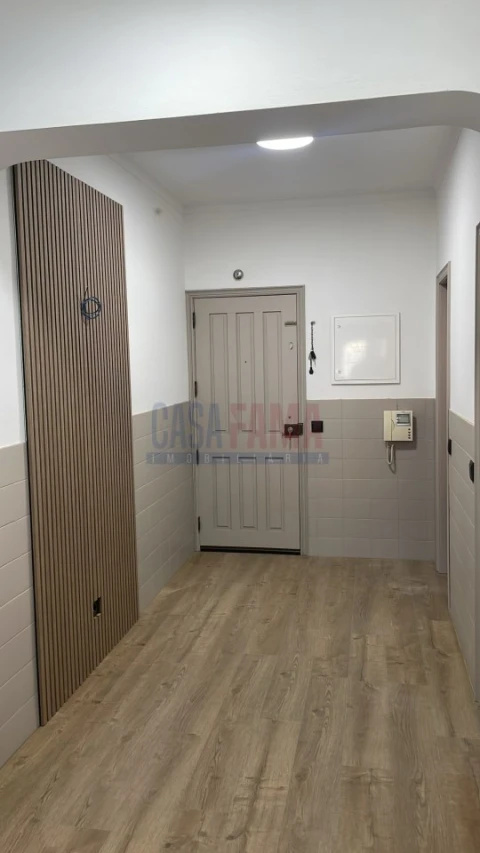 Apartamento T3 para Venda em Portimão