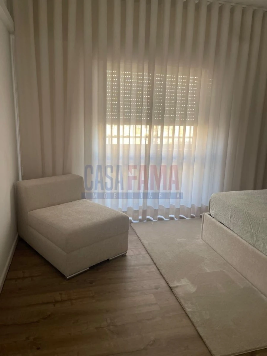 Apartamento T3 para Venda em Portimão Foto 12
