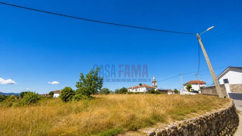 Terreno para Arrendamento em Campos e Vila Meã