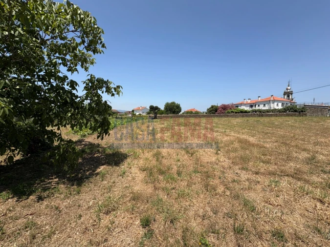 Terreno para Arrendamento em Cornes Foto 25