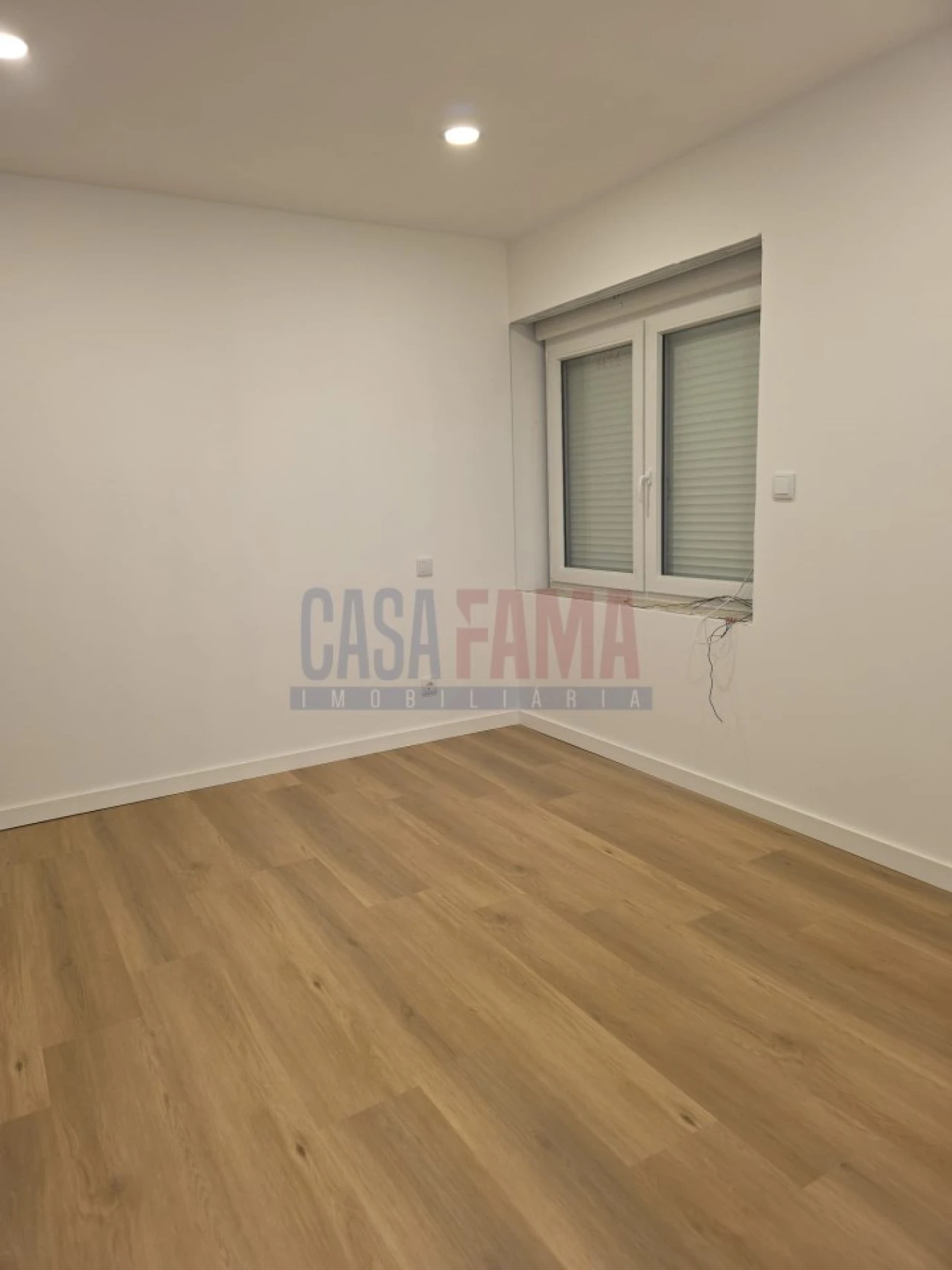 Apartamento T2 para Venda em Delães Foto 5