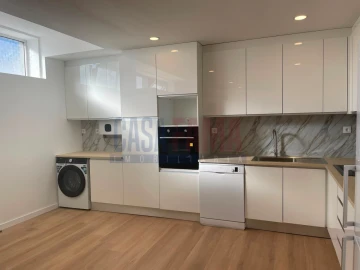 Apartamento T2 para Venda em Delães