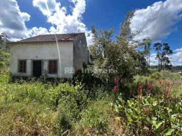 Quinta T2 para Venda em Areias e Pias