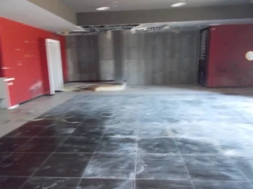 Loja para Venda em Aradas