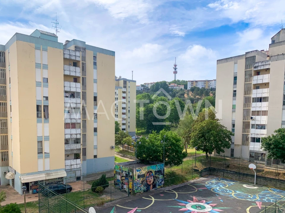 Apartamento T2 para Venda em Abrantes (São Vicente e São João) e Alferrarede Foto 1