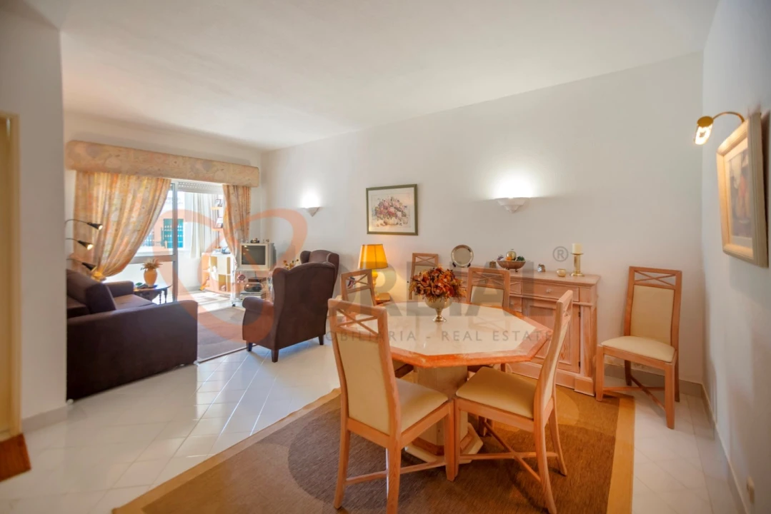 Apartamento T2 para Venda em Albufeira e Olhos de Água Foto 6