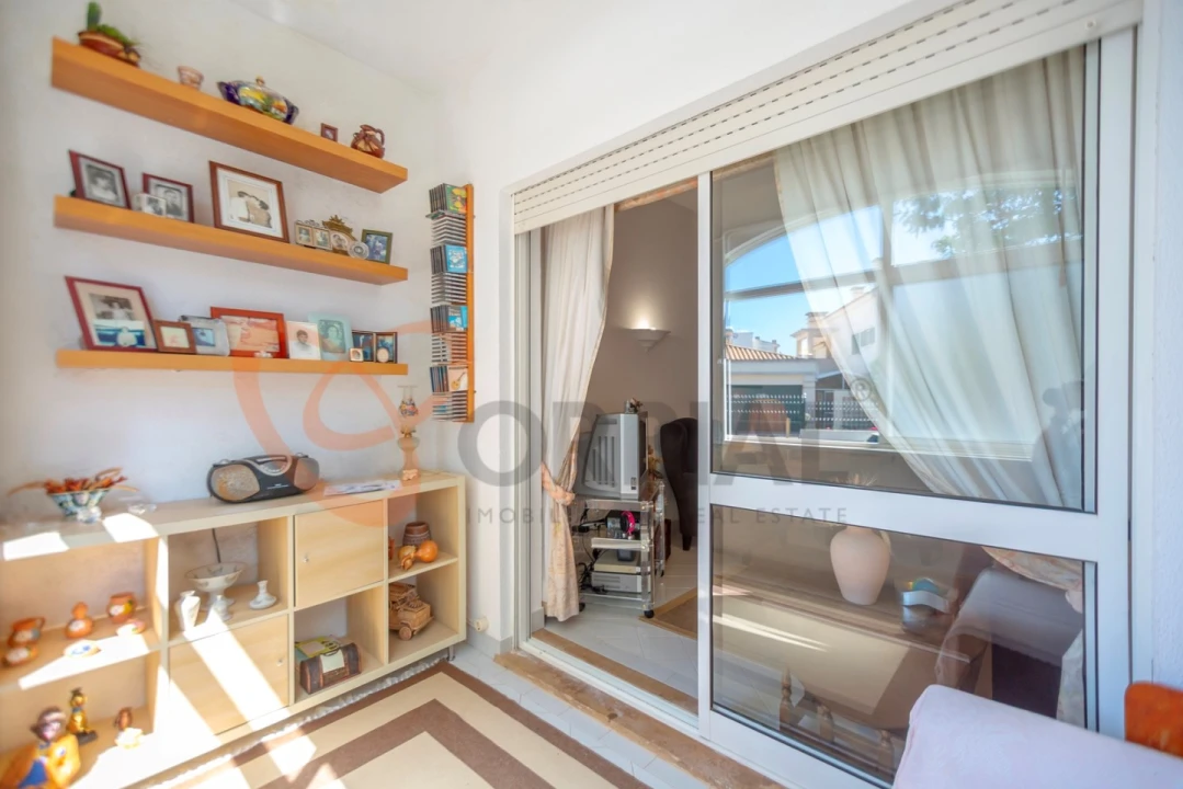 Apartamento T2 para Venda em Albufeira e Olhos de Água Foto 9