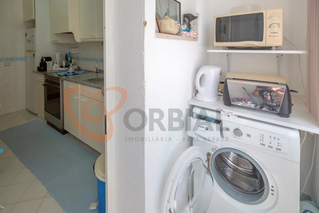 Apartamento T2 para Venda em Albufeira e Olhos de Água Foto 13
