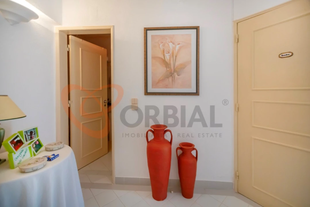 Apartamento T2 para Venda em Albufeira e Olhos de Água Foto 22