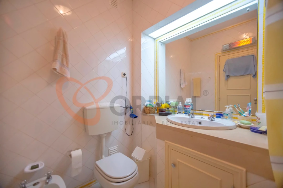 Apartamento T2 para Venda em Albufeira e Olhos de Água Foto 18