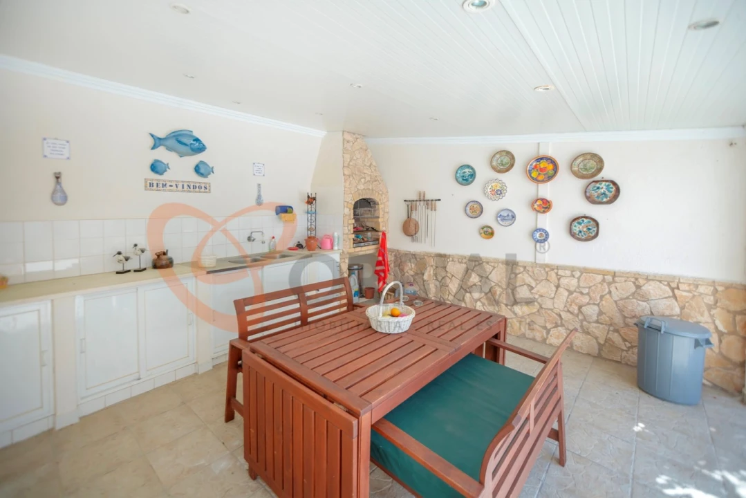 Apartamento T2 para Venda em Albufeira e Olhos de Água Foto 30