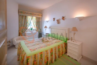 Apartamento T2 para Venda em Albufeira e Olhos de Água