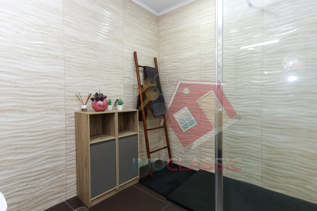 Apartamento T3 para Venda em Alhos Vedros Foto 12