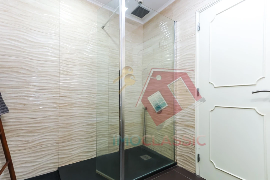 Apartamento T3 para Venda em Alhos Vedros Foto 13