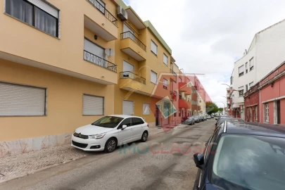 Apartamento T3 para Venda em Alhos Vedros