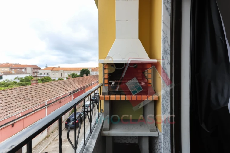 Apartamento T3 para Venda em Alhos Vedros Foto 16