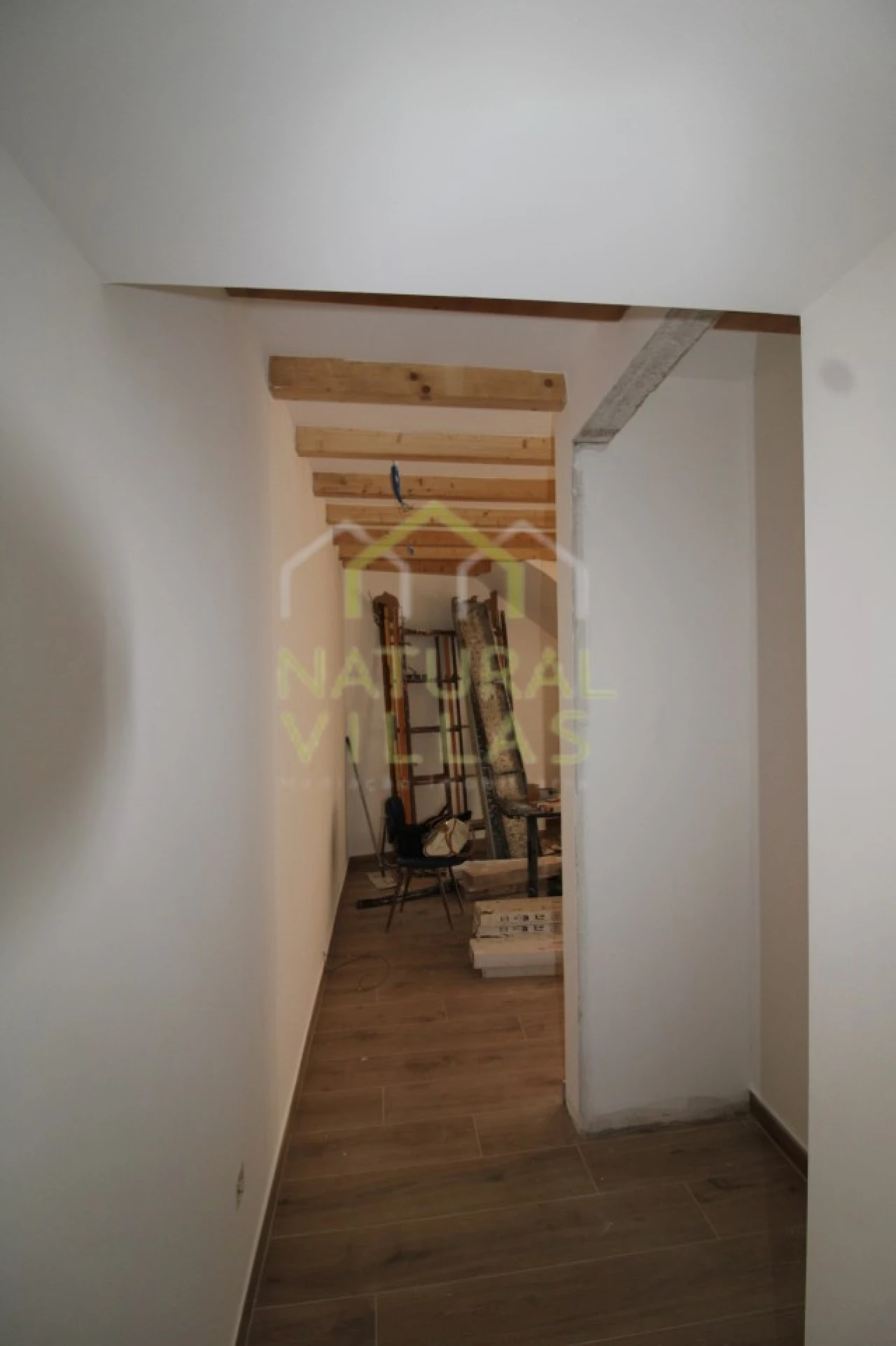 Moradia T2 para Venda em Faro (Sé e São Pedro) Foto 4