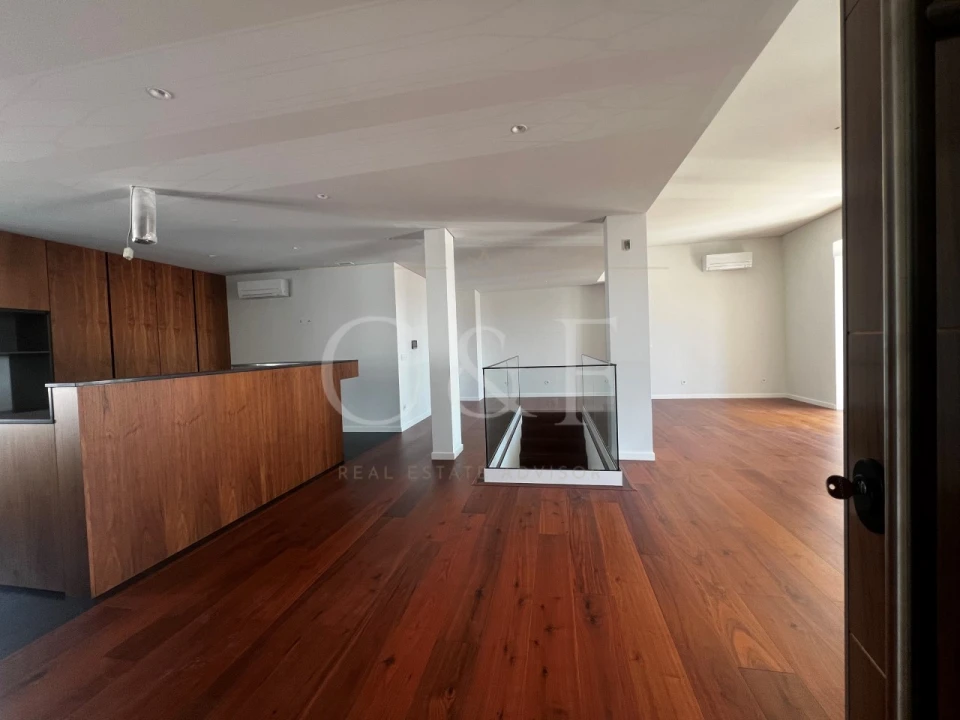 Apartamento T4 para Venda em Leiria, Pousos, Barreira e Cortes Foto 4