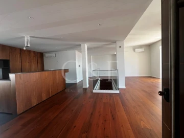 Apartamento T4 para Venda em Leiria, Pousos, Barreira e Cortes