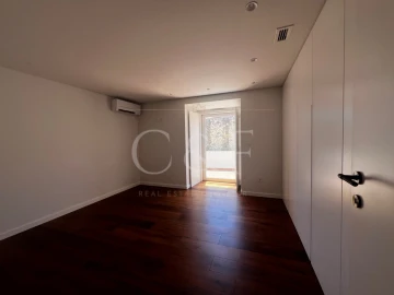 Apartamento T4 para Venda em Leiria, Pousos, Barreira e Cortes
