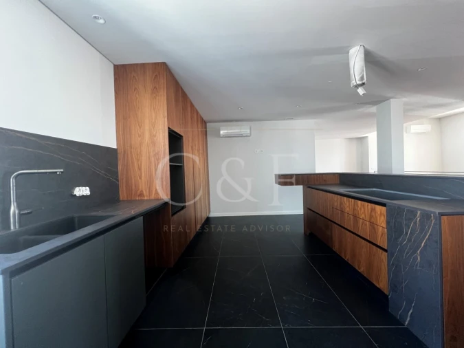 Apartamento T4 para Venda em Leiria, Pousos, Barreira e Cortes Foto 2