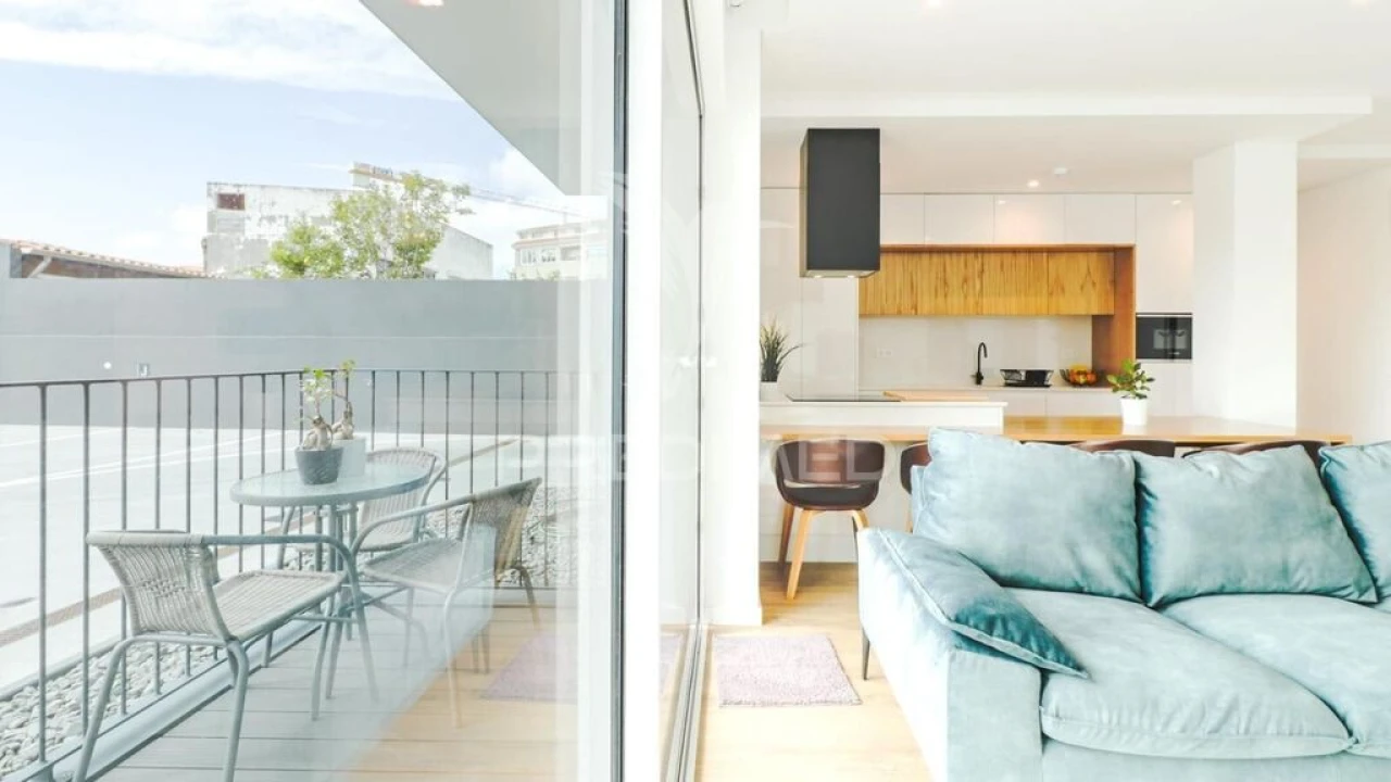 Apartamento T2 para Venda em Requeixo, Nossa Senhora de Fátima e Nariz Foto 4